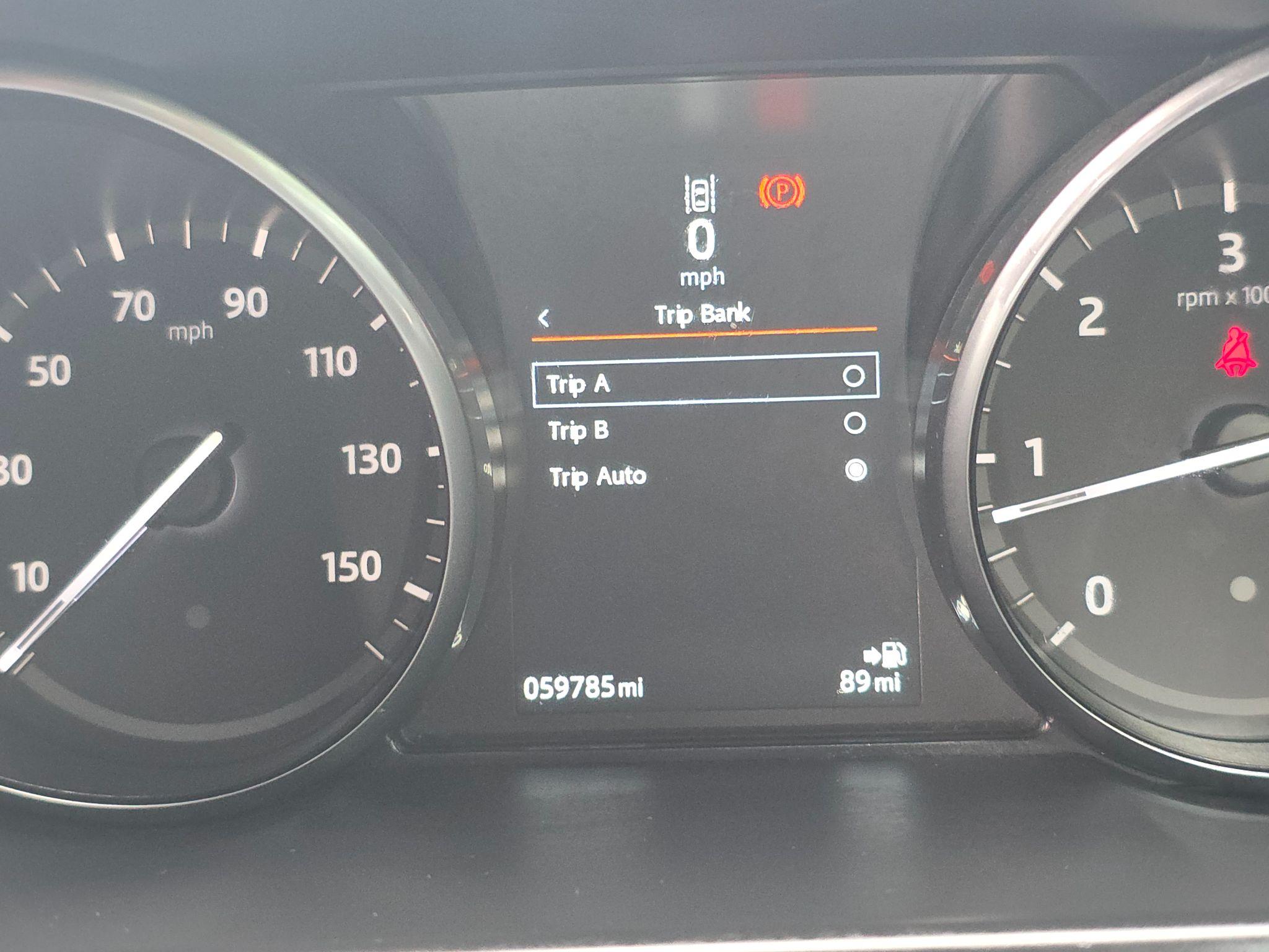 2017 Land Rover Discovery Sport 2.0 TD4 SE 4WD Euro 6 (s/s) 5dr (5 Seat) • 60,214 miles image 84