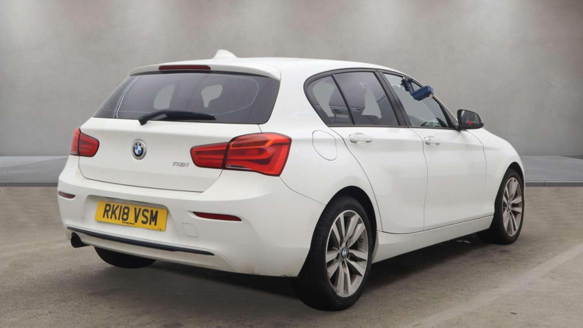 BMW 1 Series view 7