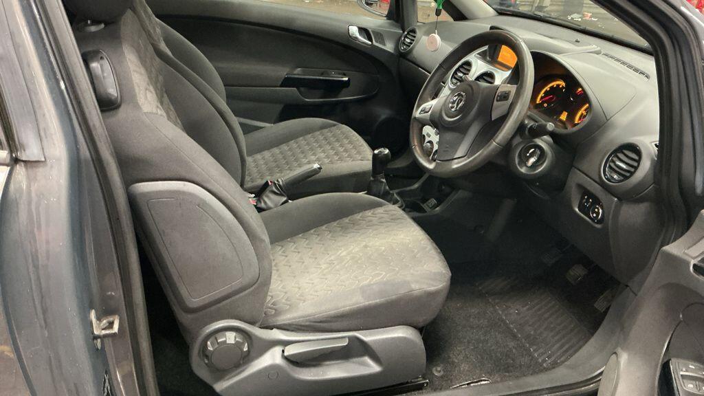 Vauxhall Corsa view 9