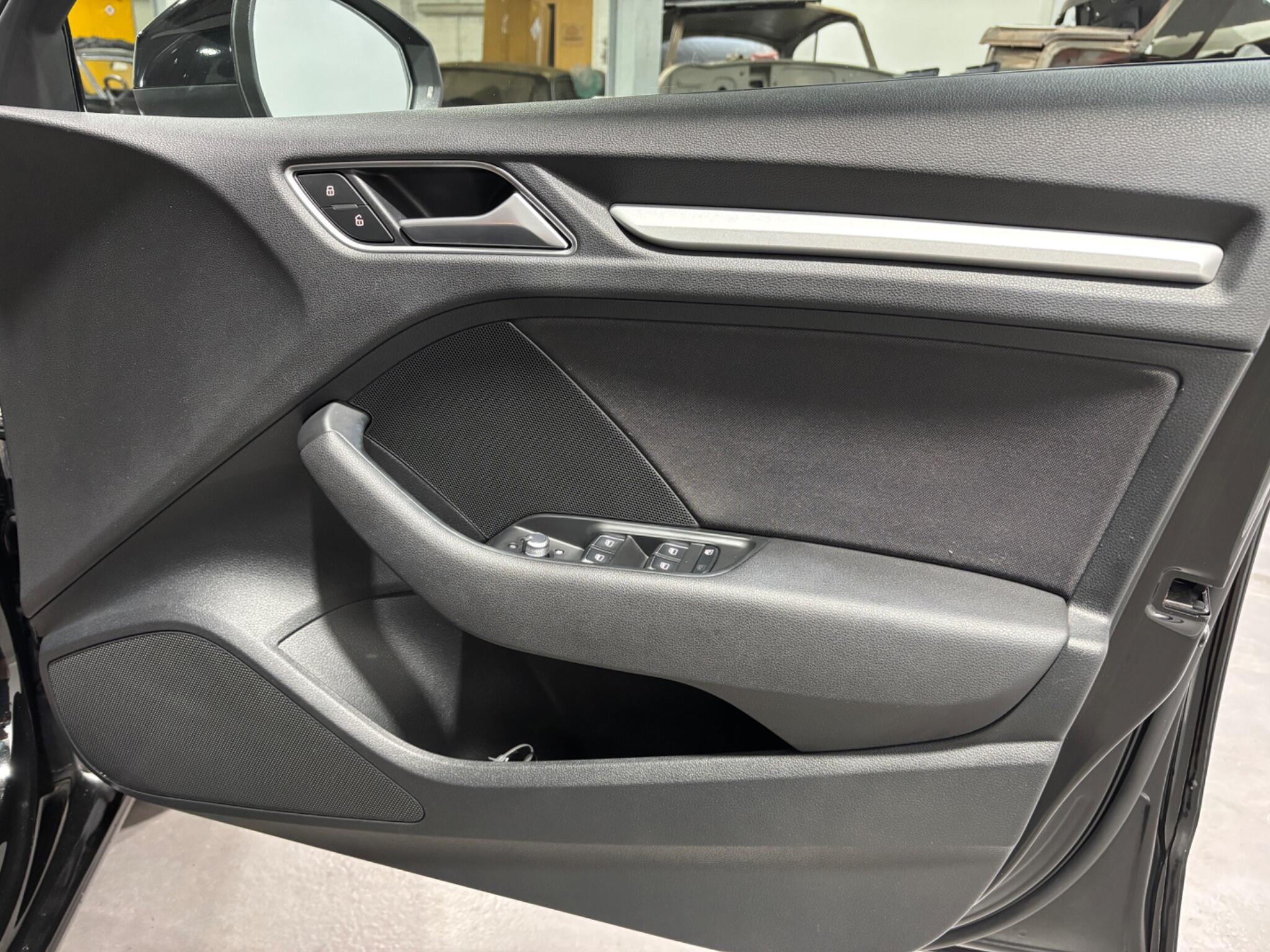 Audi A3 view 17