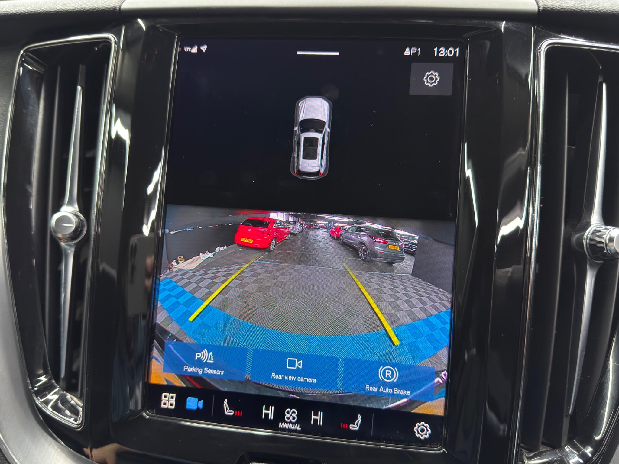 Volvo XC60 view 39