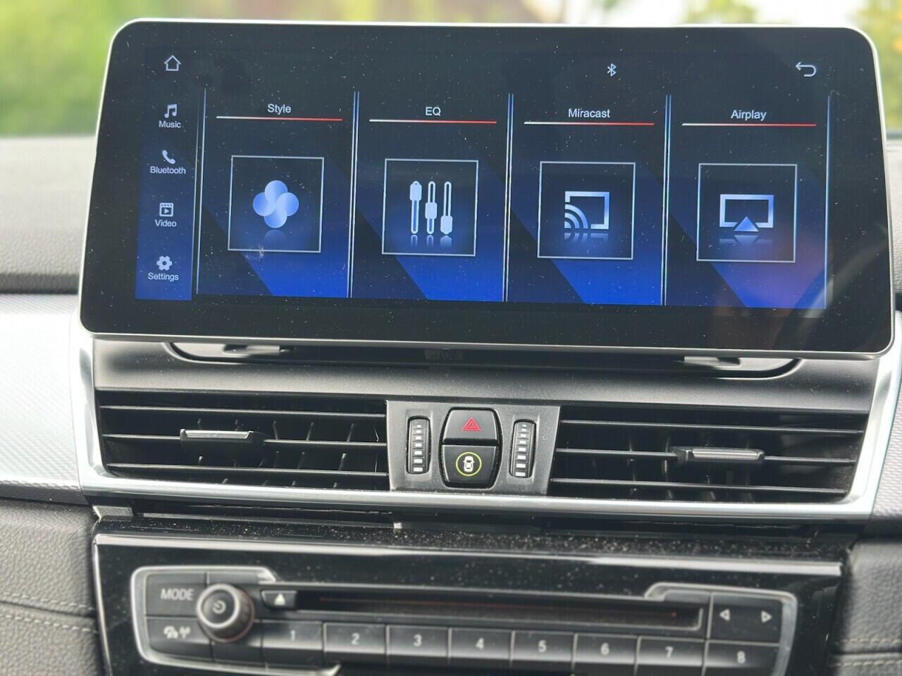 BMW 2 Series view 27