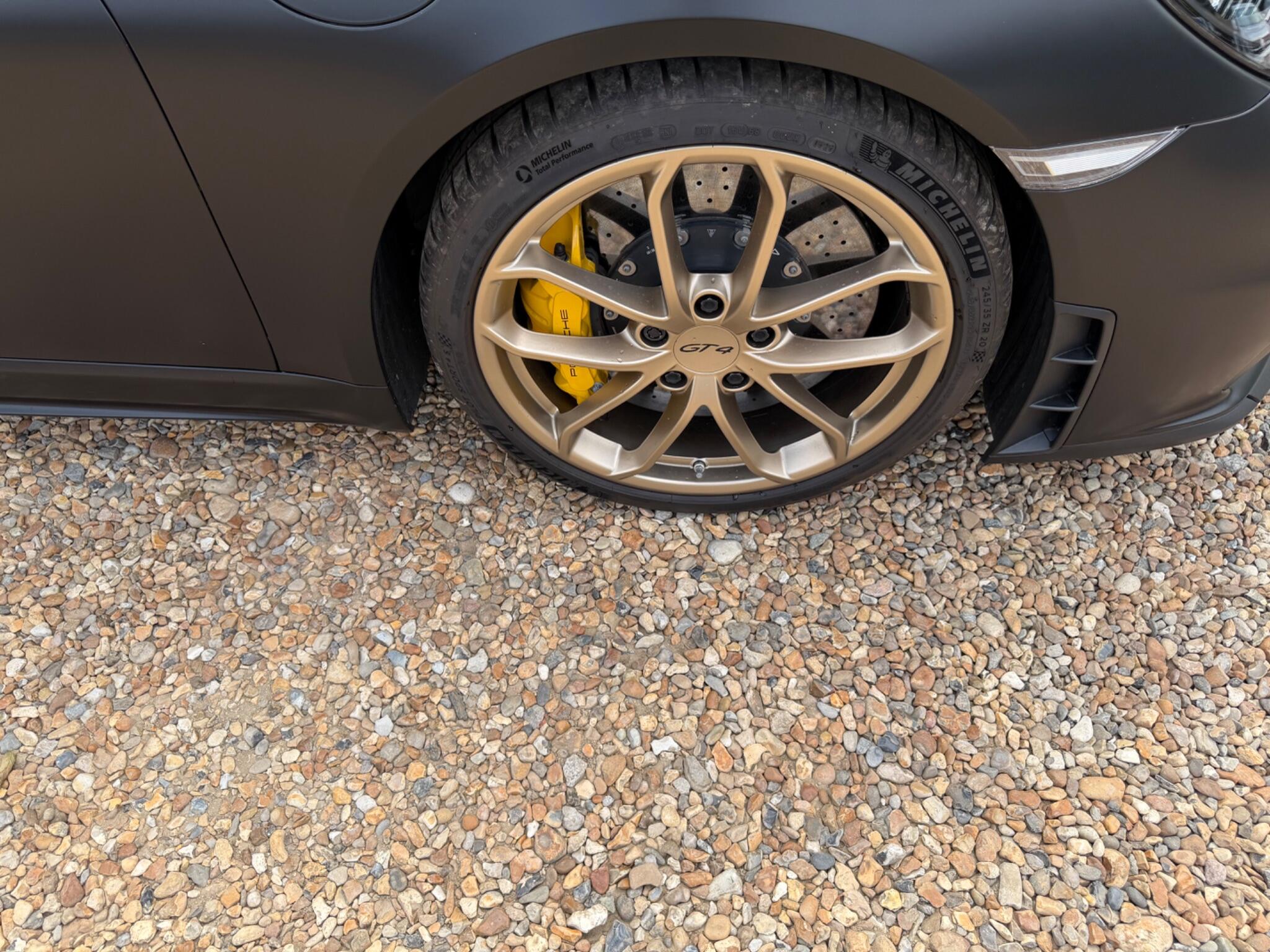 Porsche Cayman view 24