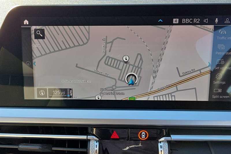 BMW 3 Series view 18