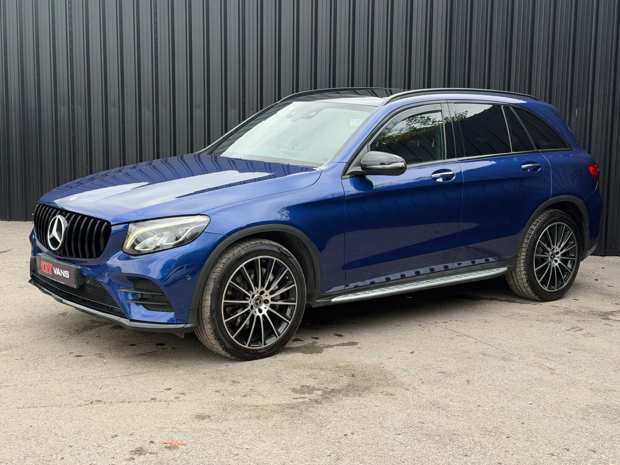 Mercedes-Benz GLC view 33