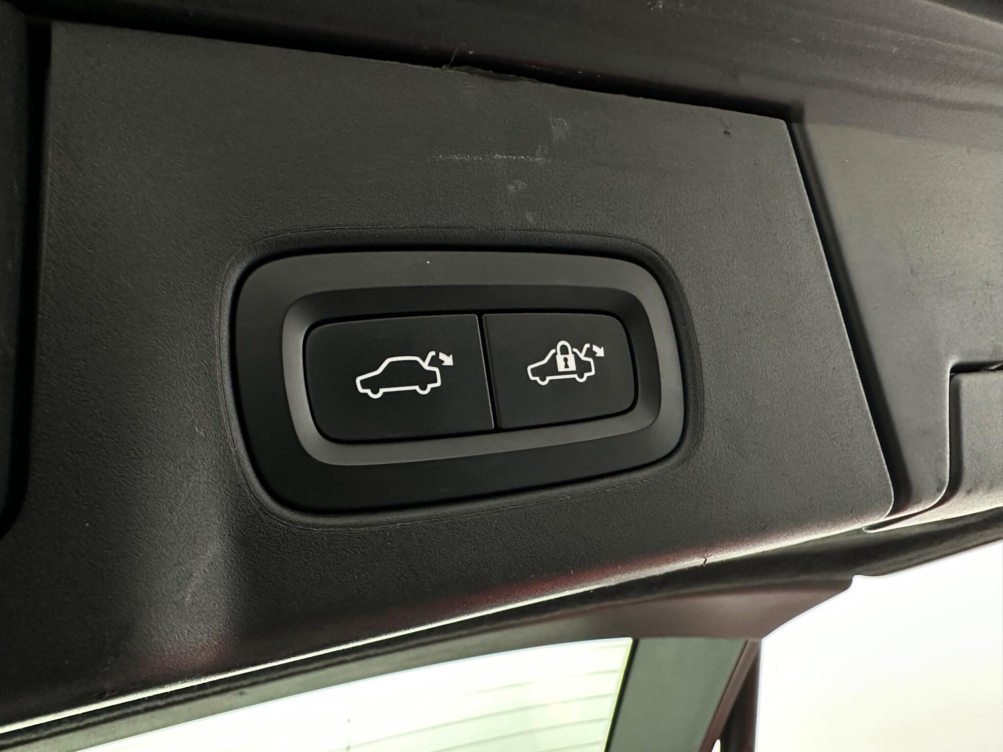 Volvo V90 view 47
