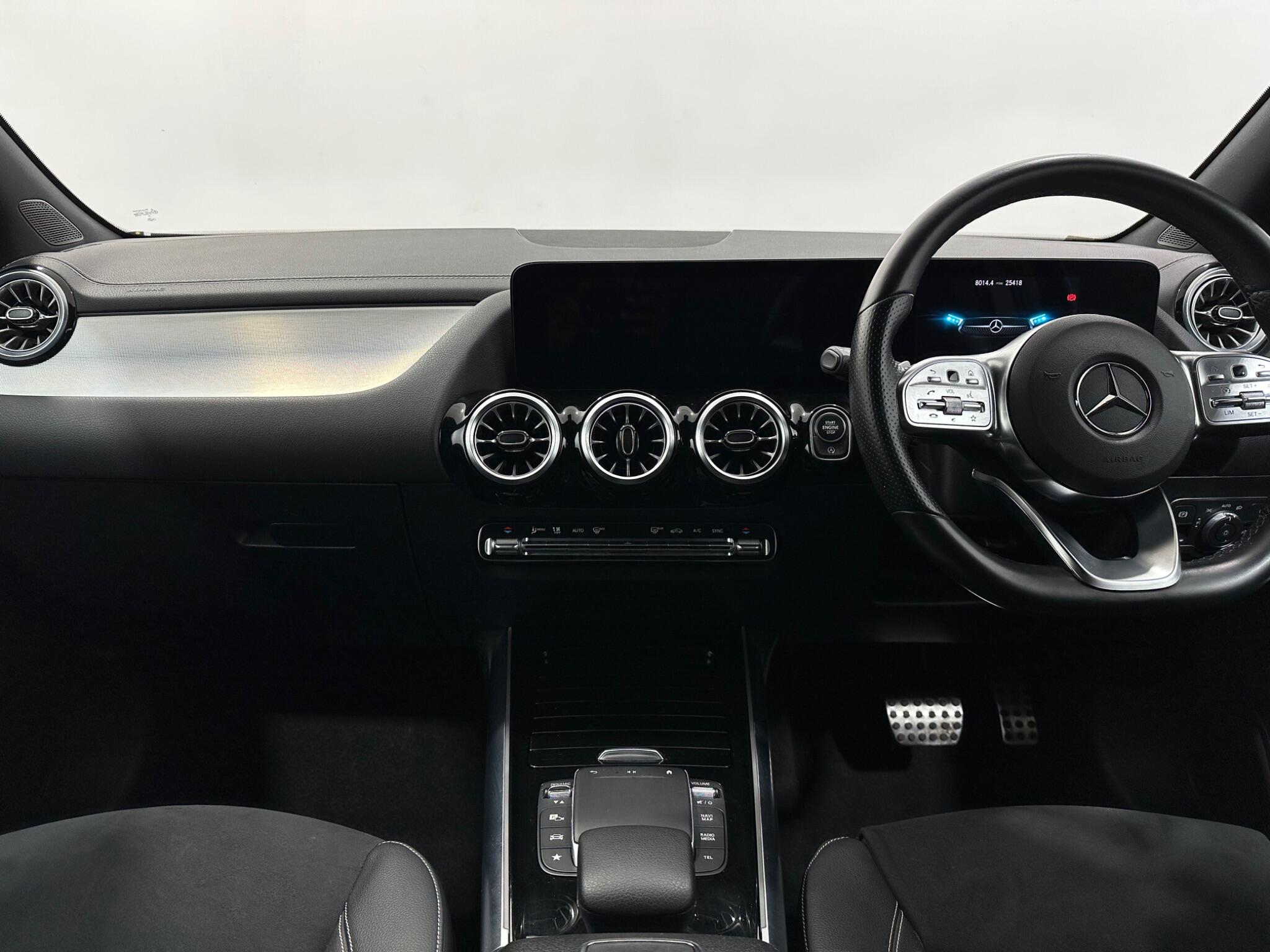 Mercedes-Benz B-Class view 21