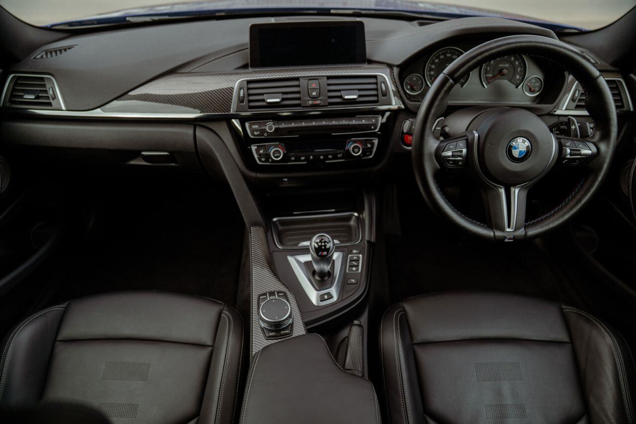 BMW M4 view 2