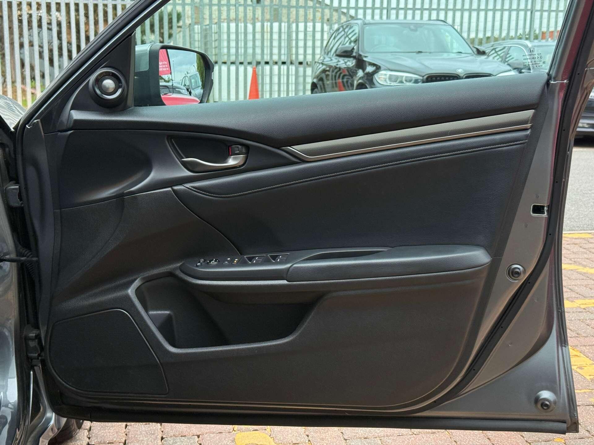 Honda Civic view 23