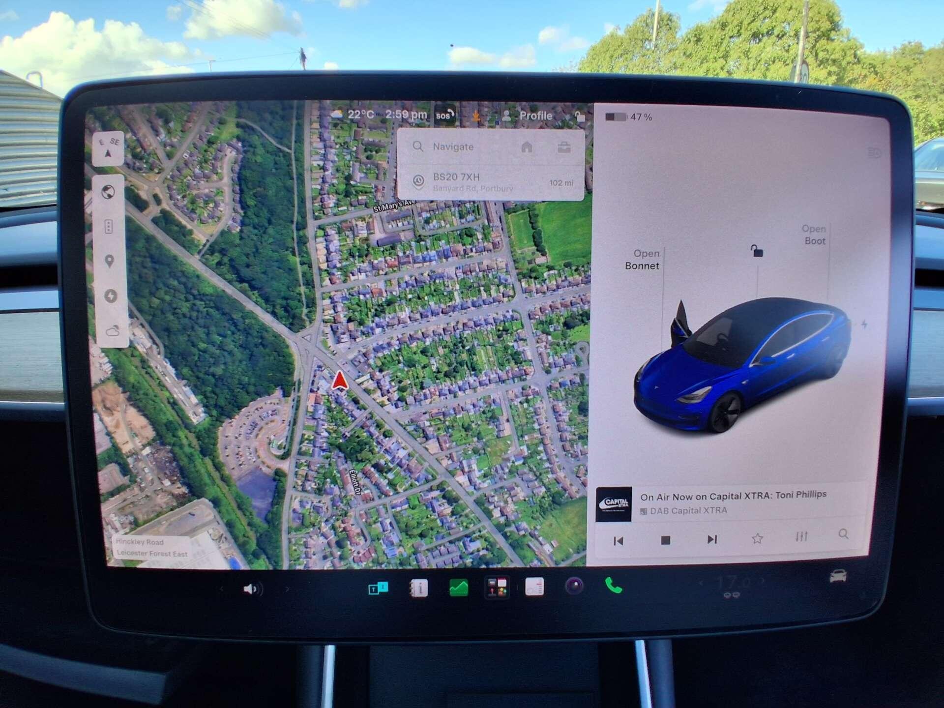 Tesla Model 3 view 17