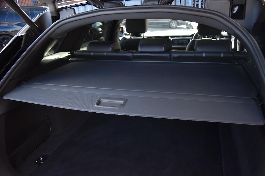Land Rover Range Rover Velar view 49