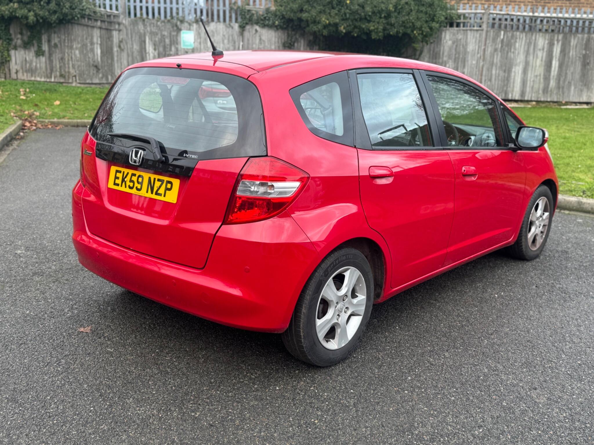 2009 Honda Jazz image 15