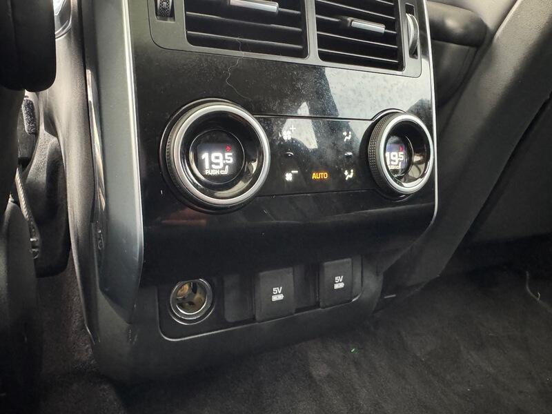 Land Rover Range Rover Sport view 22