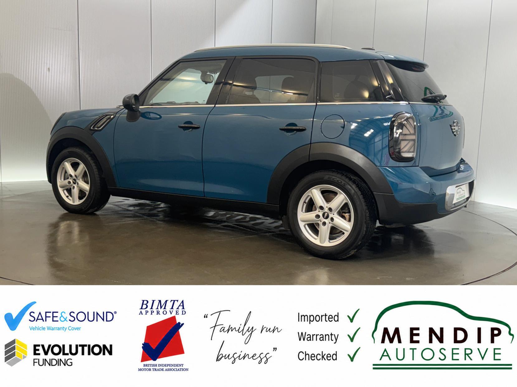 Mini Countryman view 9