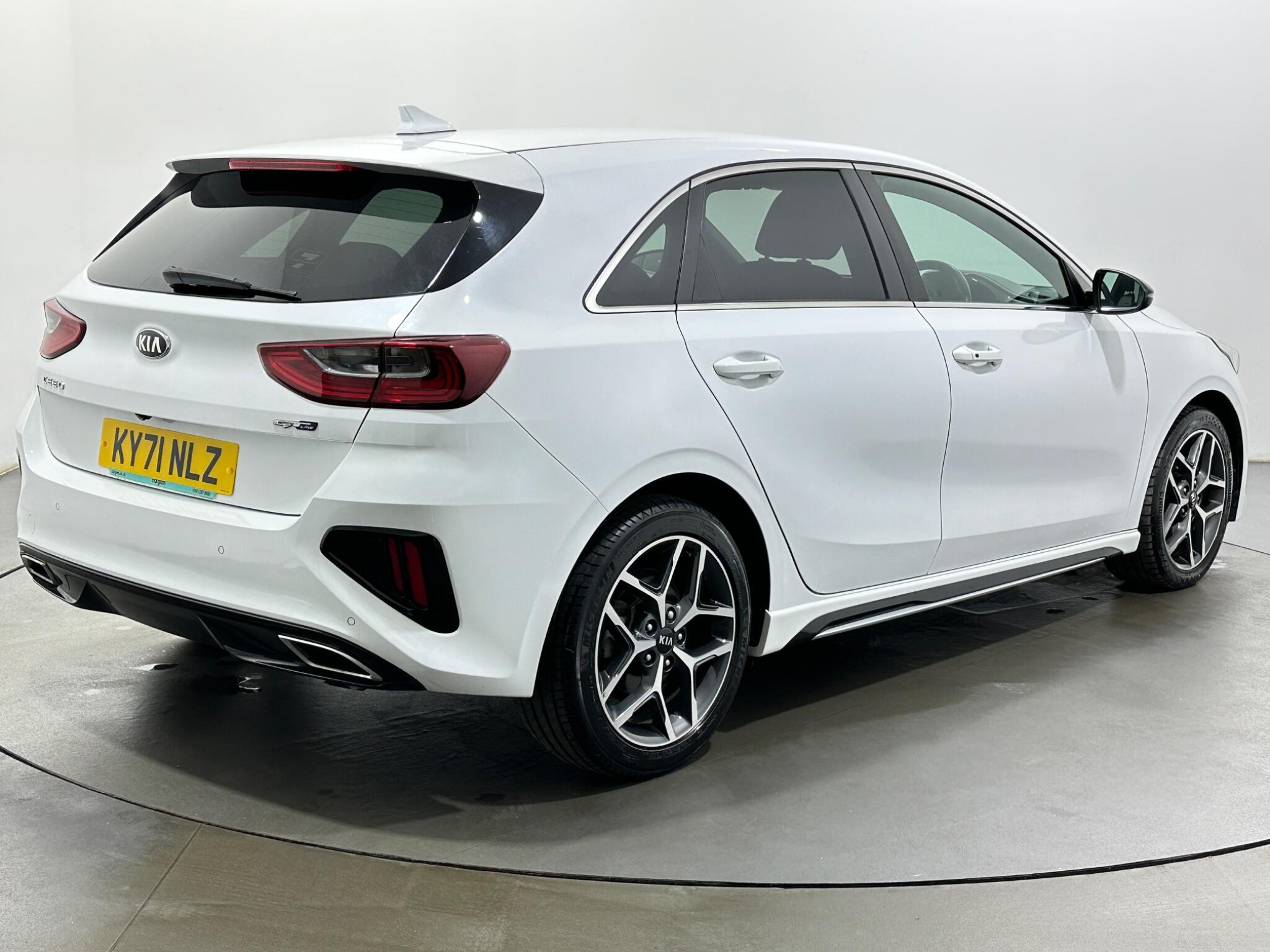 Kia Ceed view 8