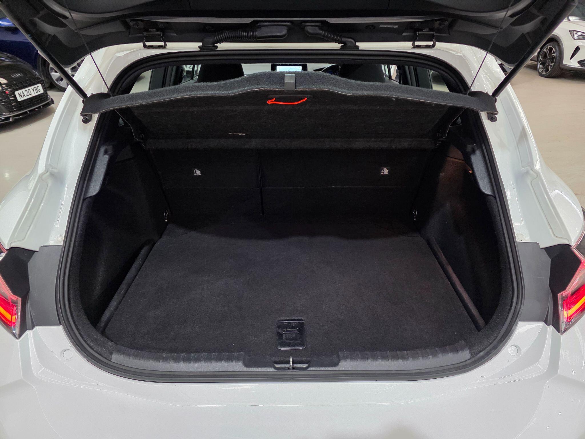 Toyota Corolla view 25