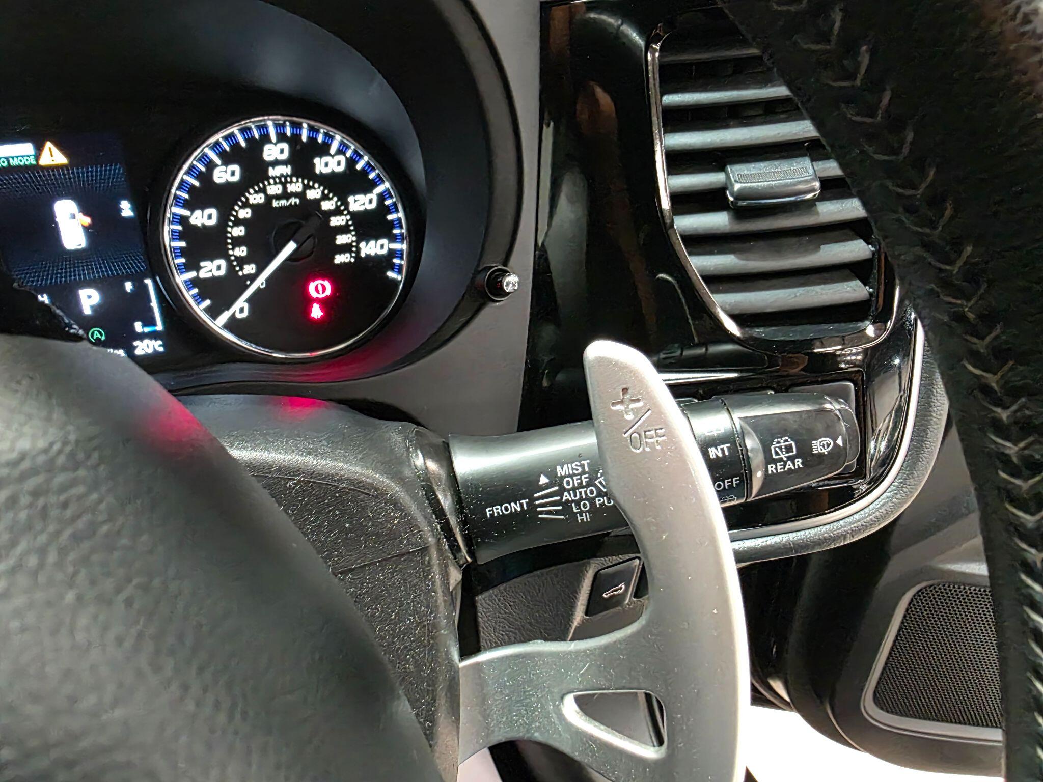 Mitsubishi Outlander view 18