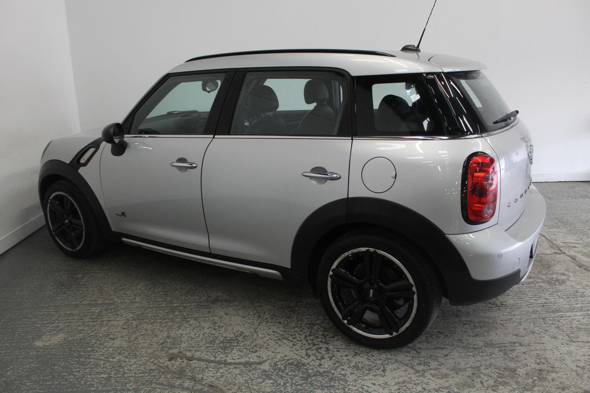 Mini Countryman view 10