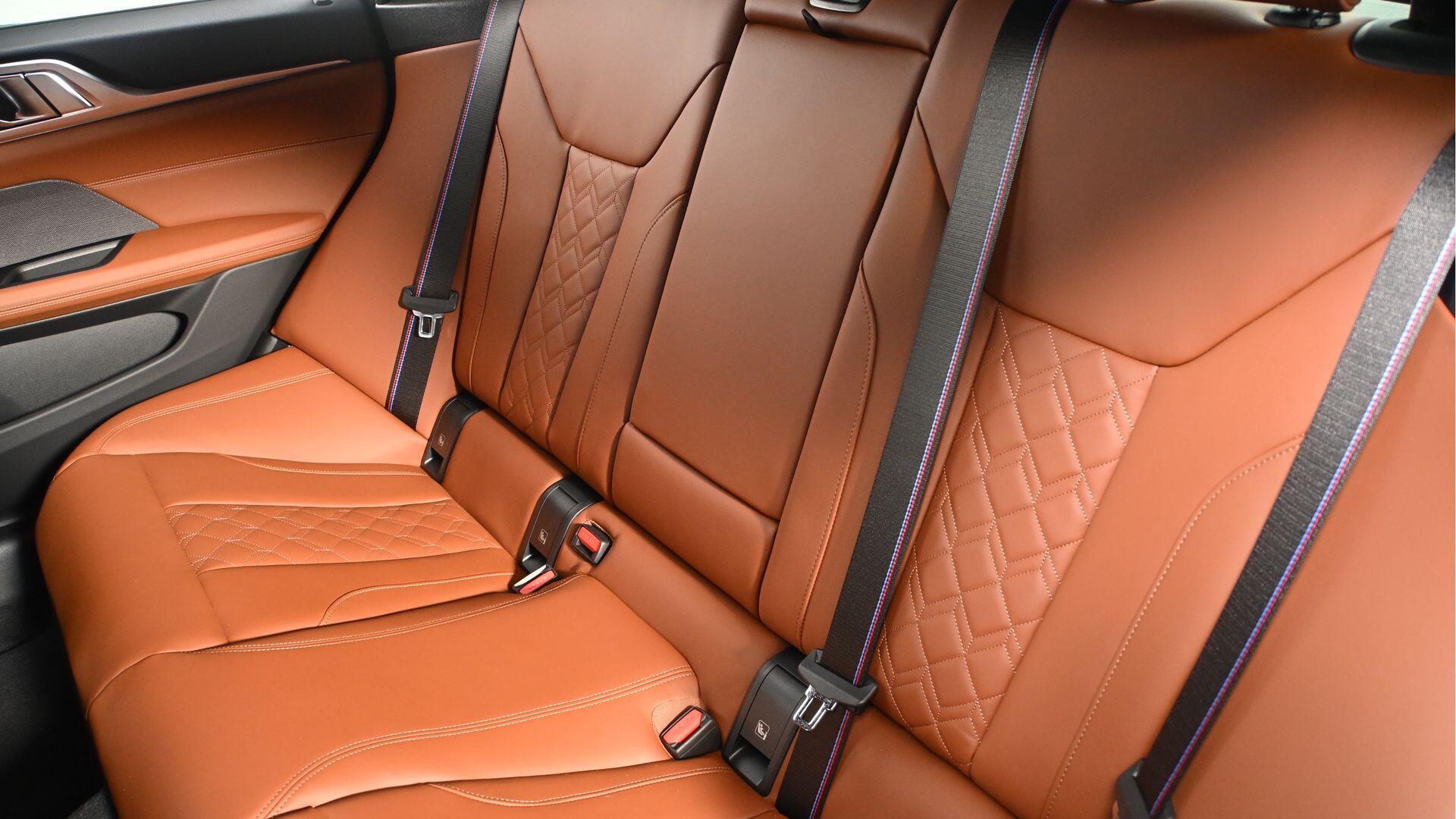BMW i4 view 12