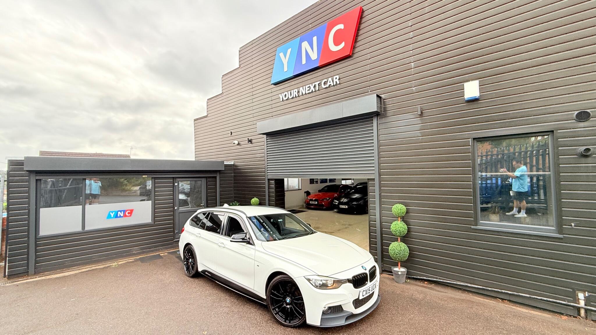 BMW 3 Series view 5