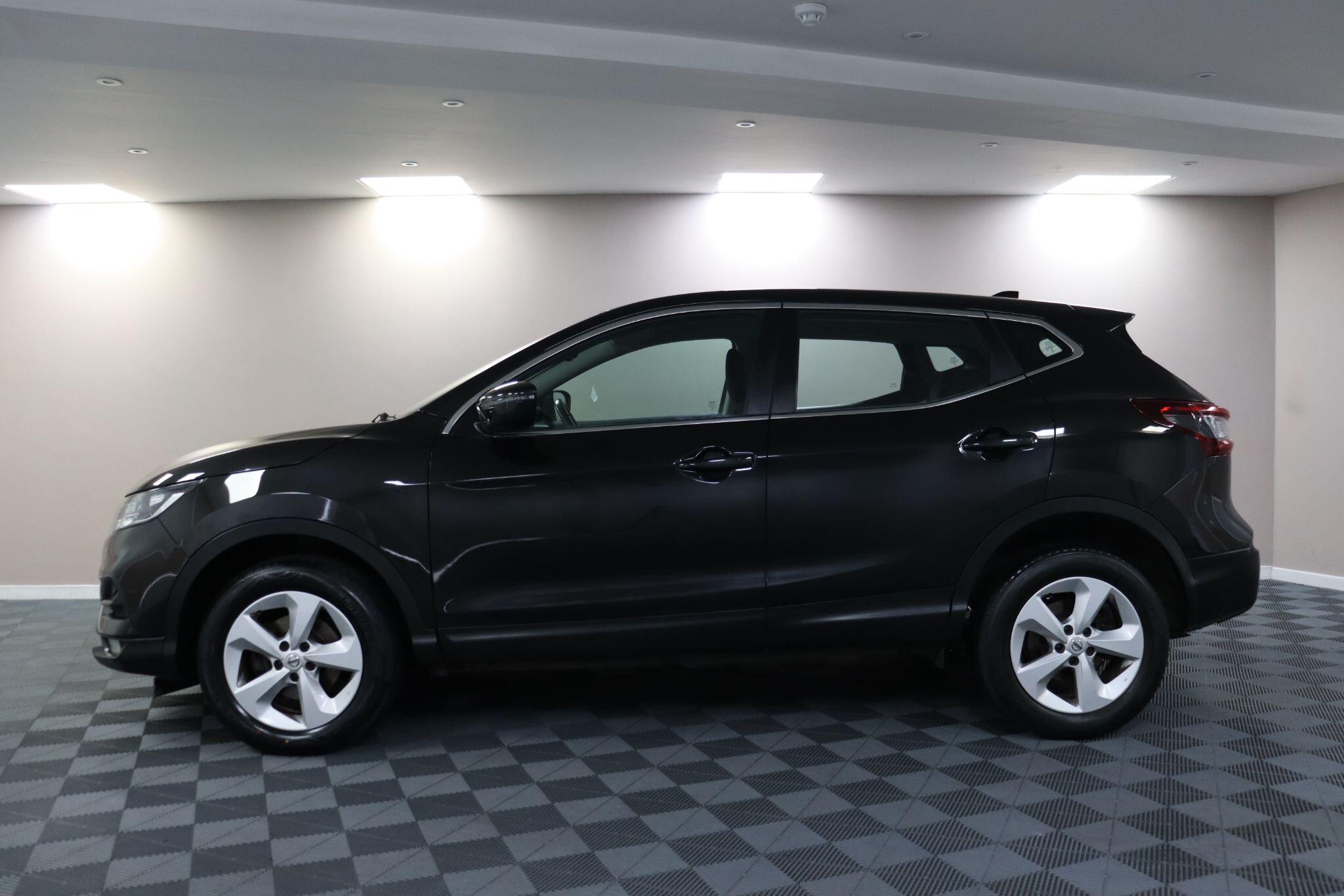 Nissan Qashqai view 18