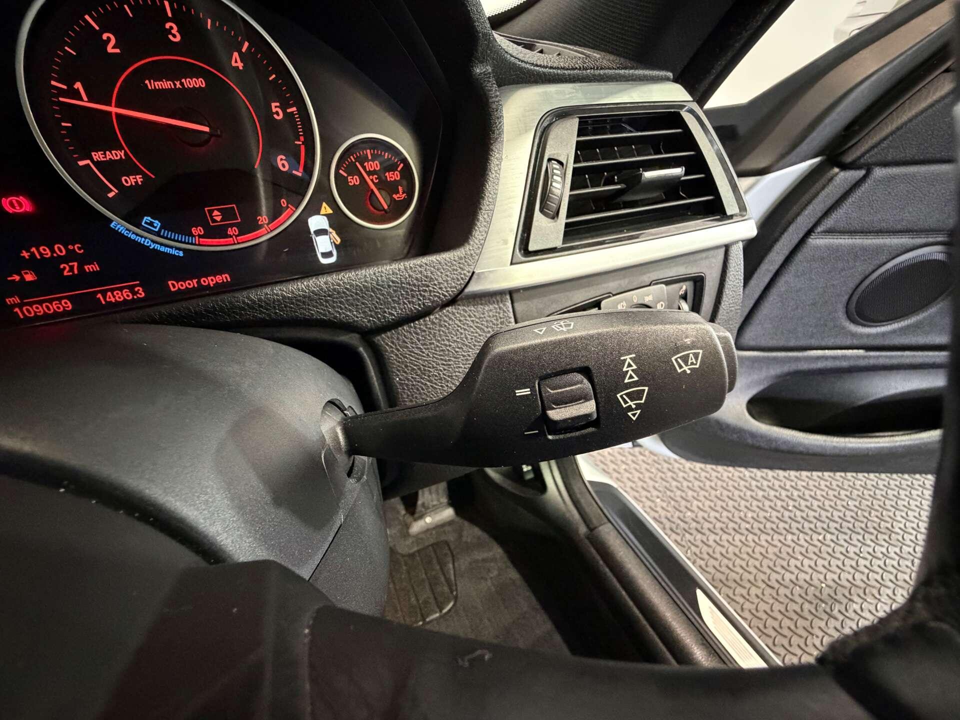 BMW 4 Series view 30