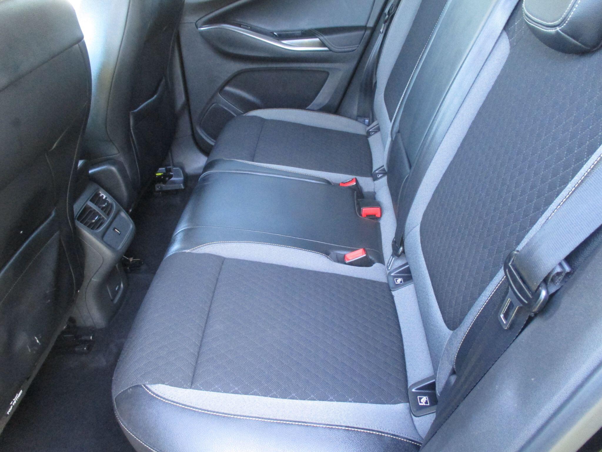 Vauxhall Grandland X view 29