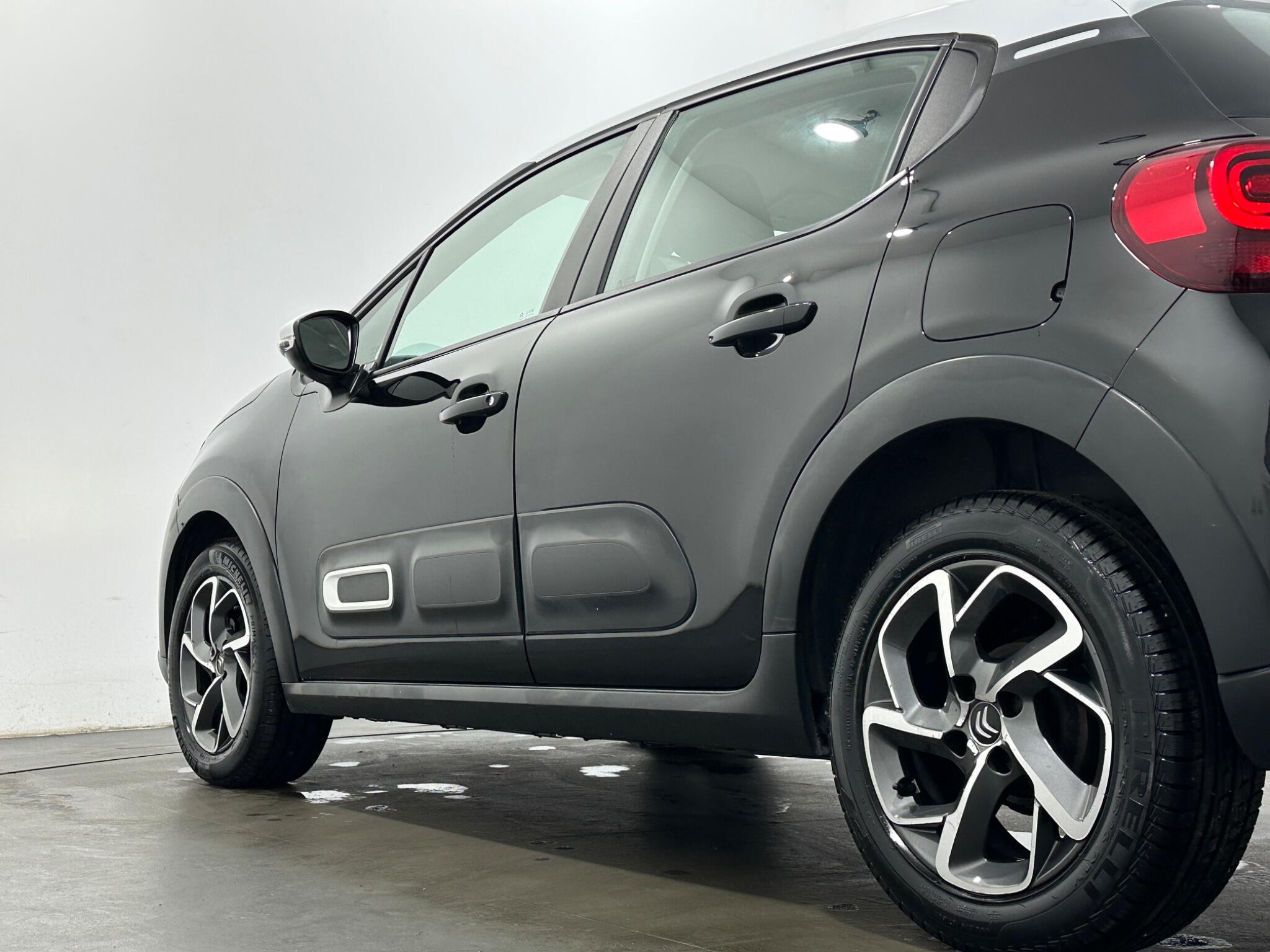 Citroen C3 view 45