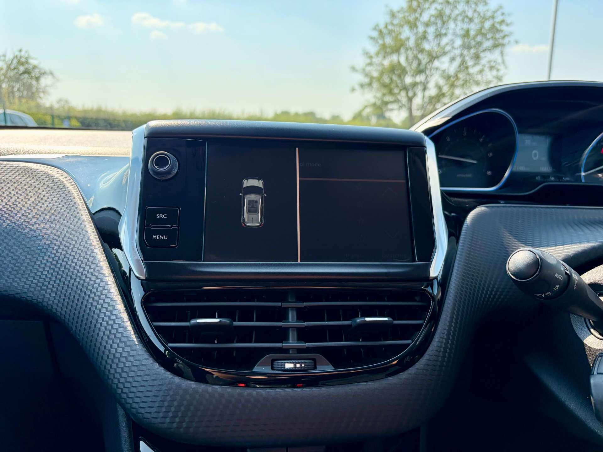 Peugeot 2008 view 44
