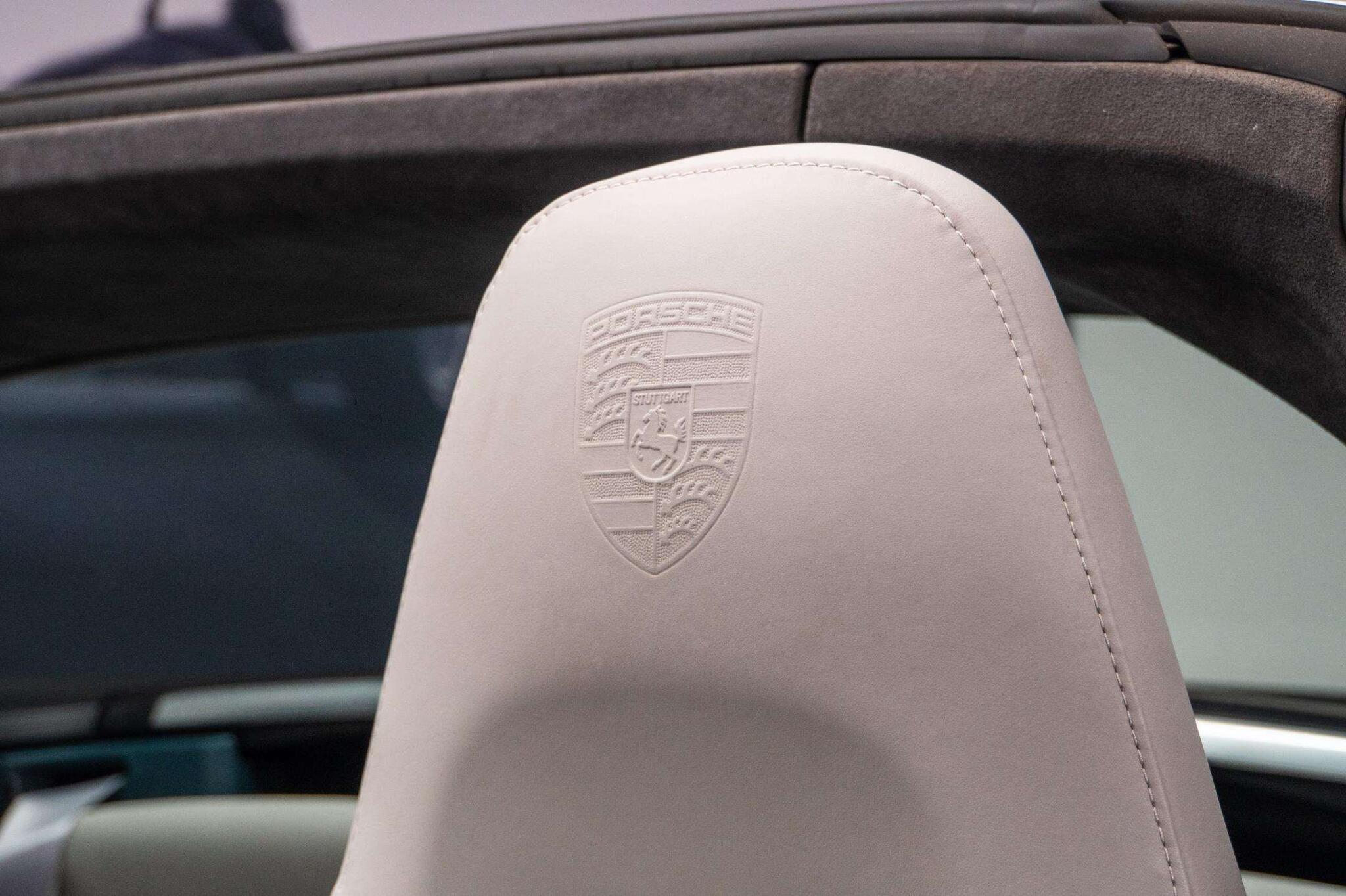 Porsche Targa view 5