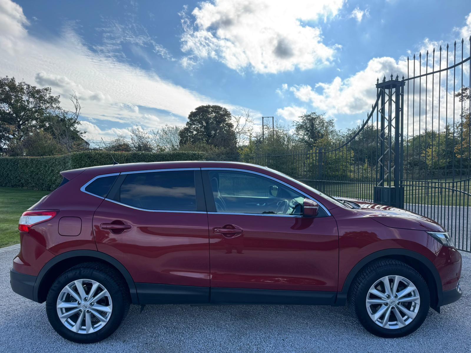 2014 Nissan Qashqai image 8