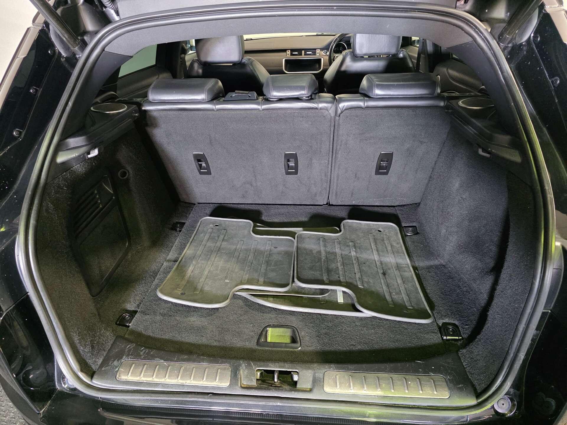 Land Rover Range Rover Evoque view 20