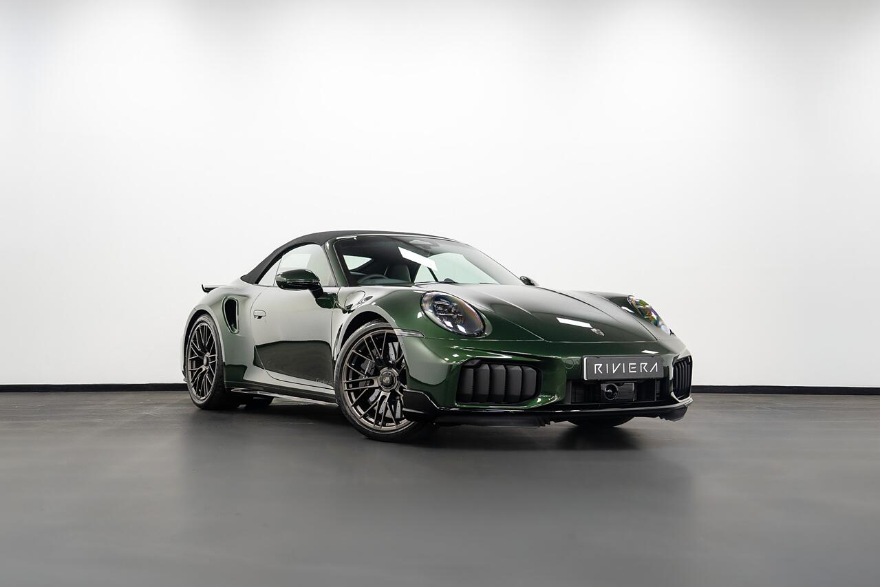 Porsche 911 view 2