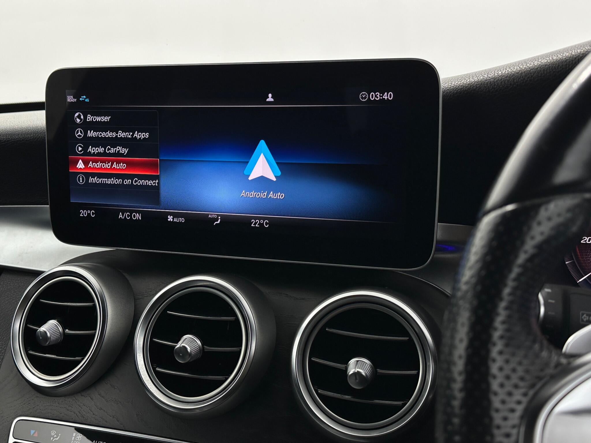 Mercedes-Benz C-Class view 26