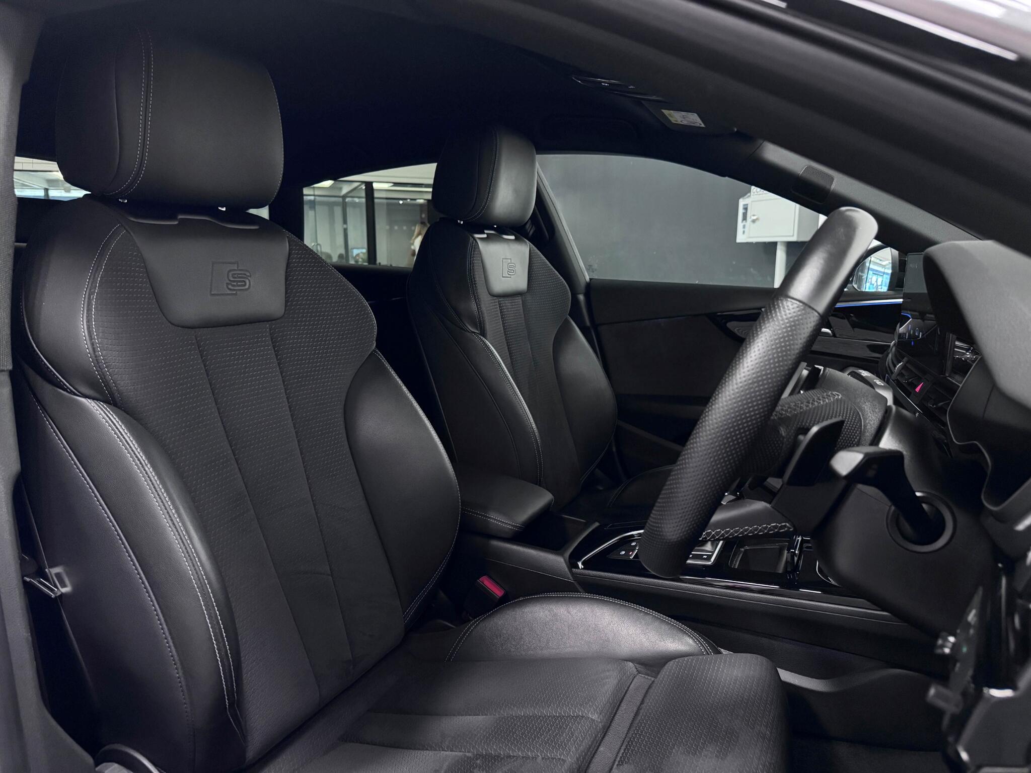 Audi A5 view 26