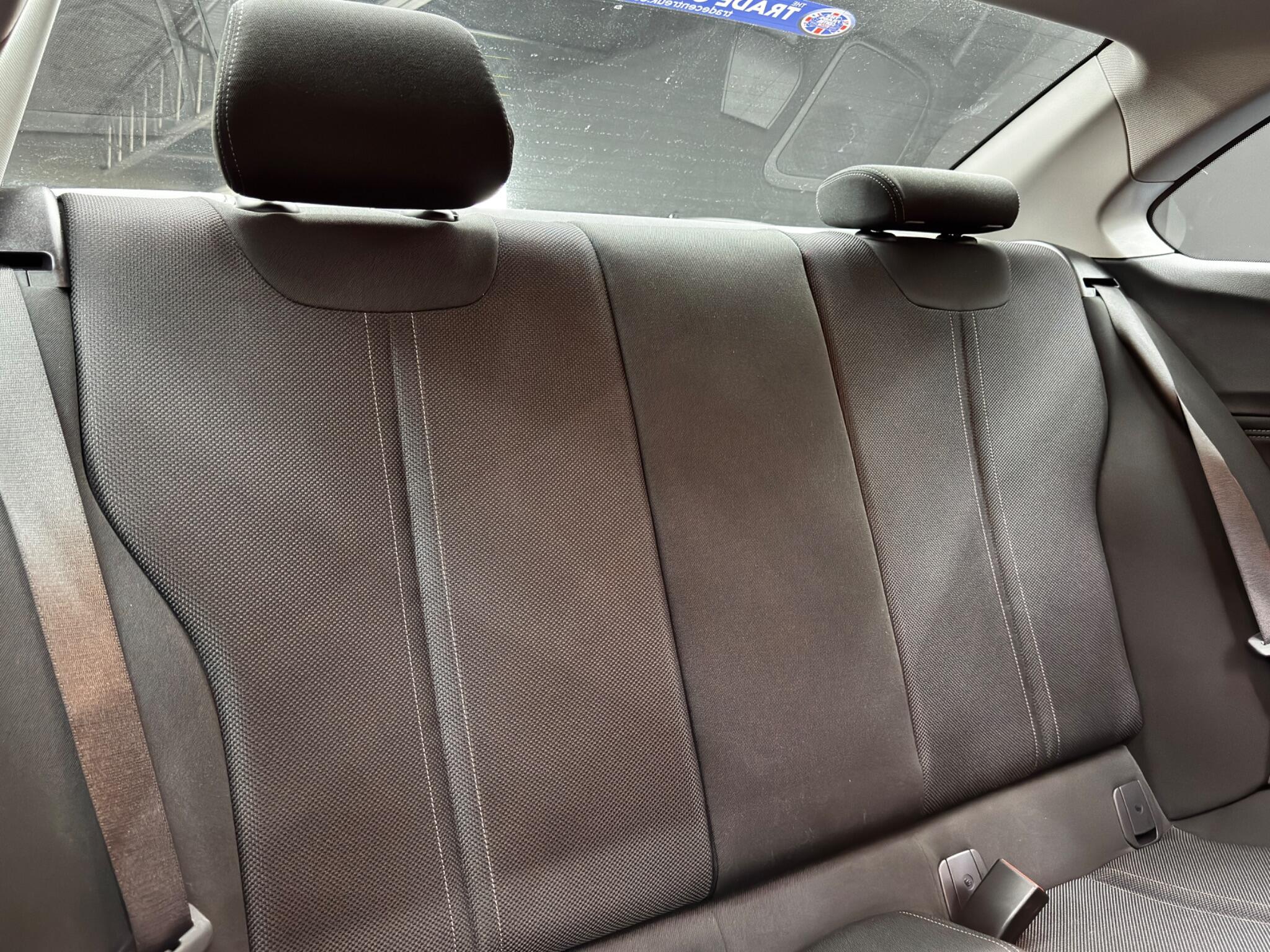BMW 2 Series view 15
