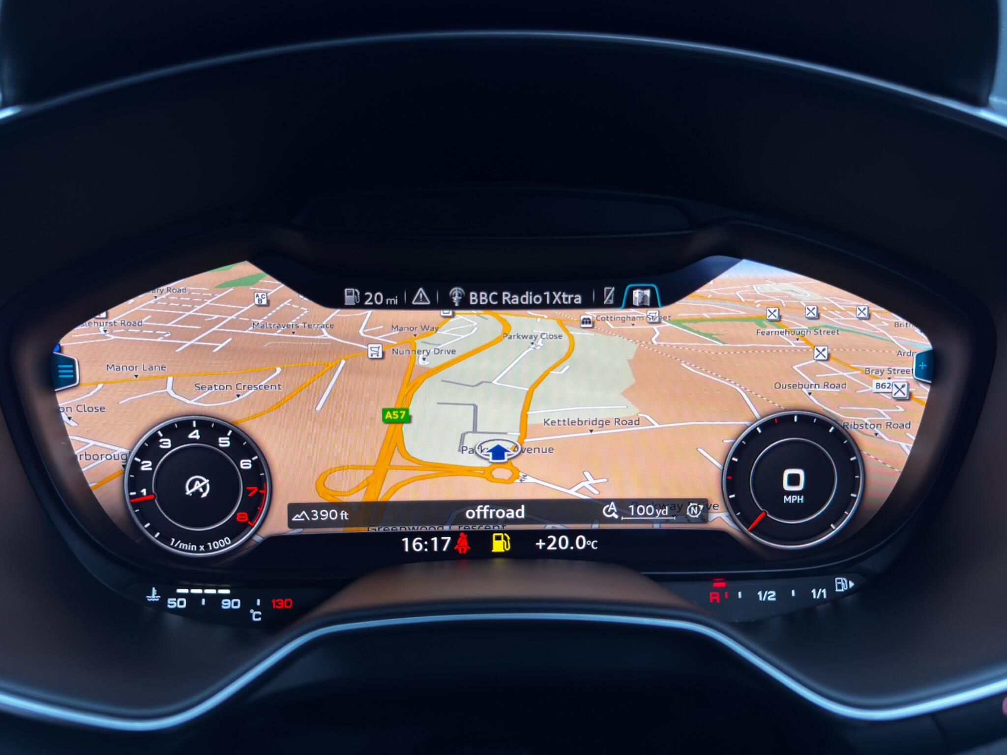 Audi TT view 21