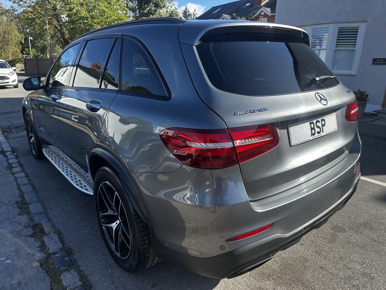 Mercedes-Benz GLC view 23