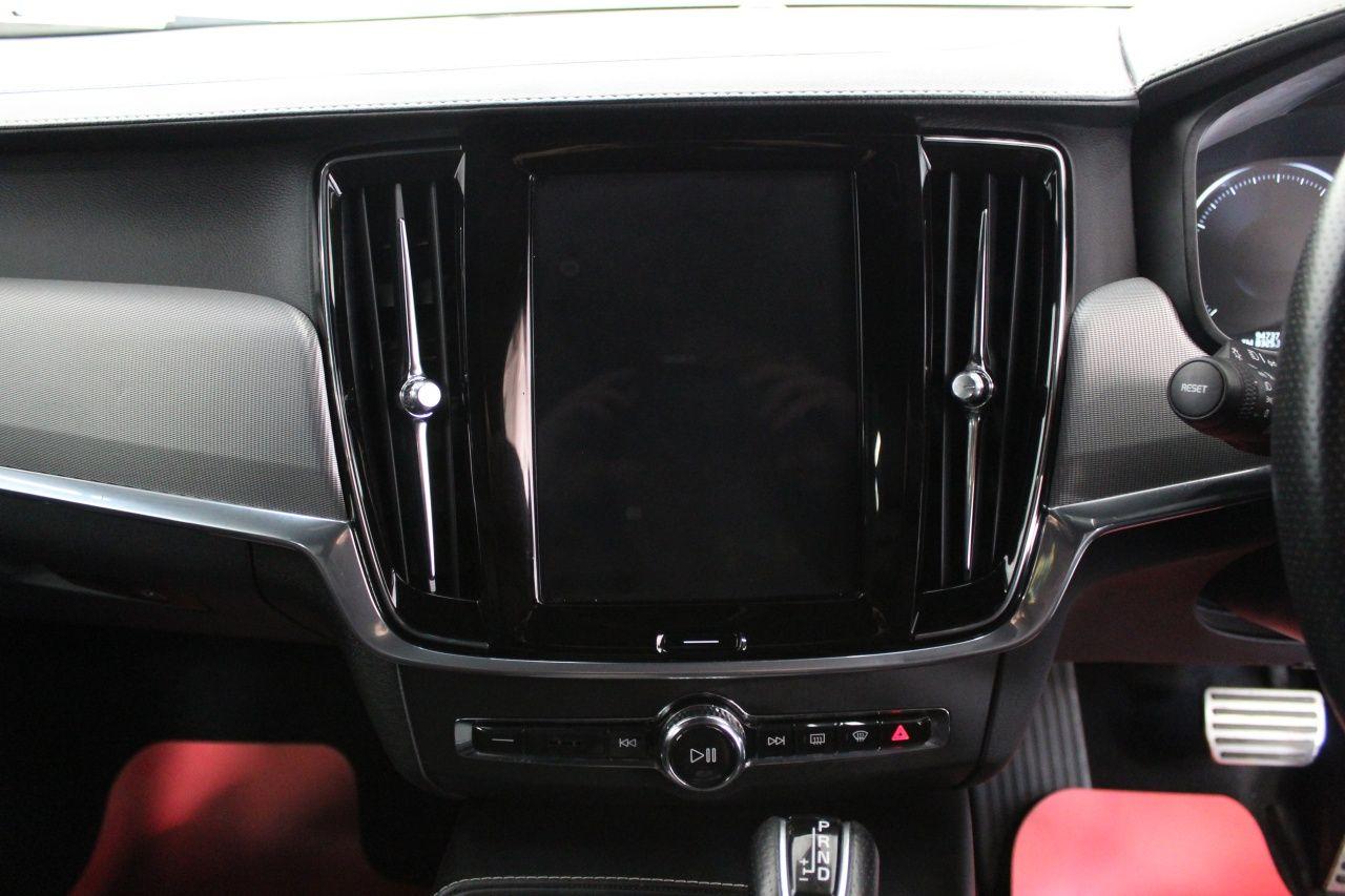 Volvo V90 view 34