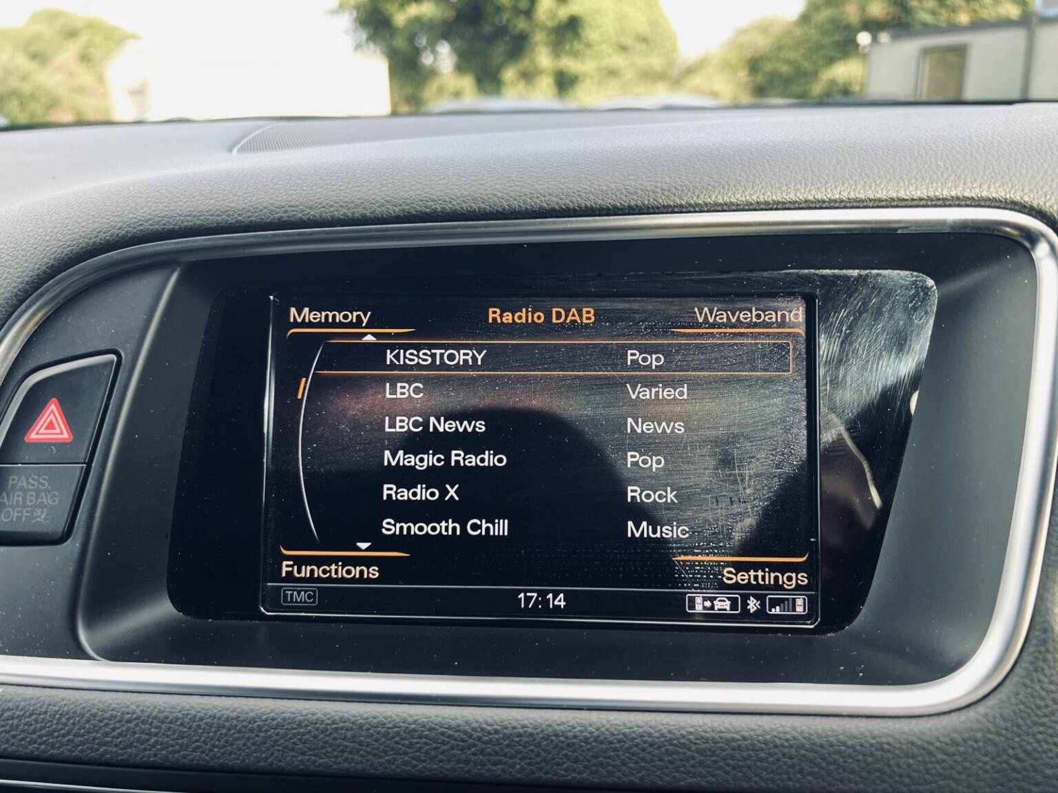 Audi Q5 view 19