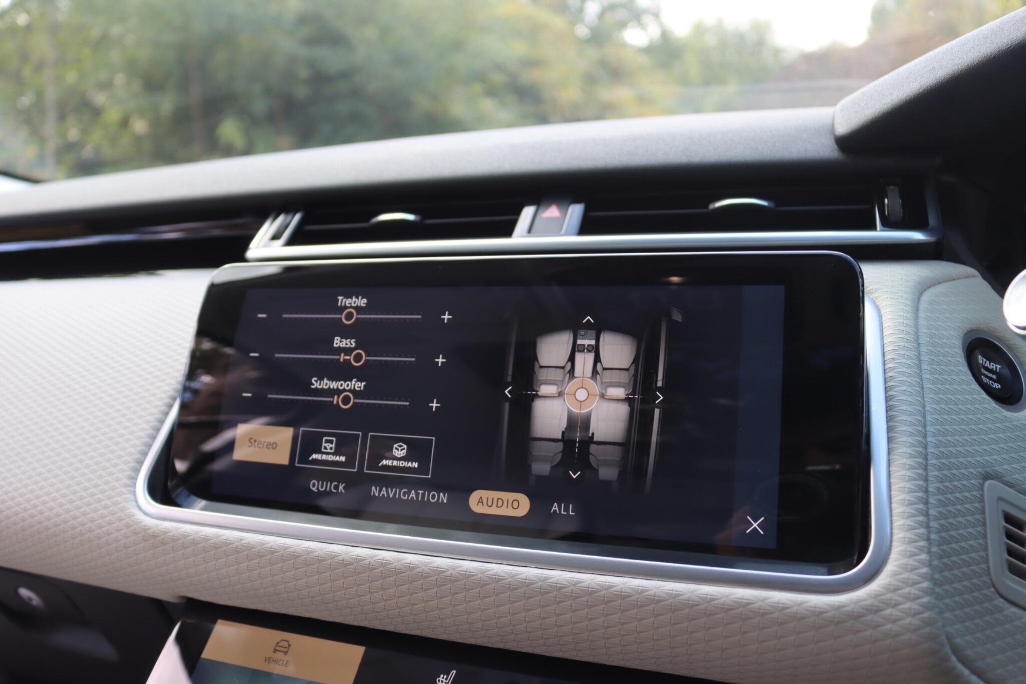 Land Rover Range Rover Velar view 62