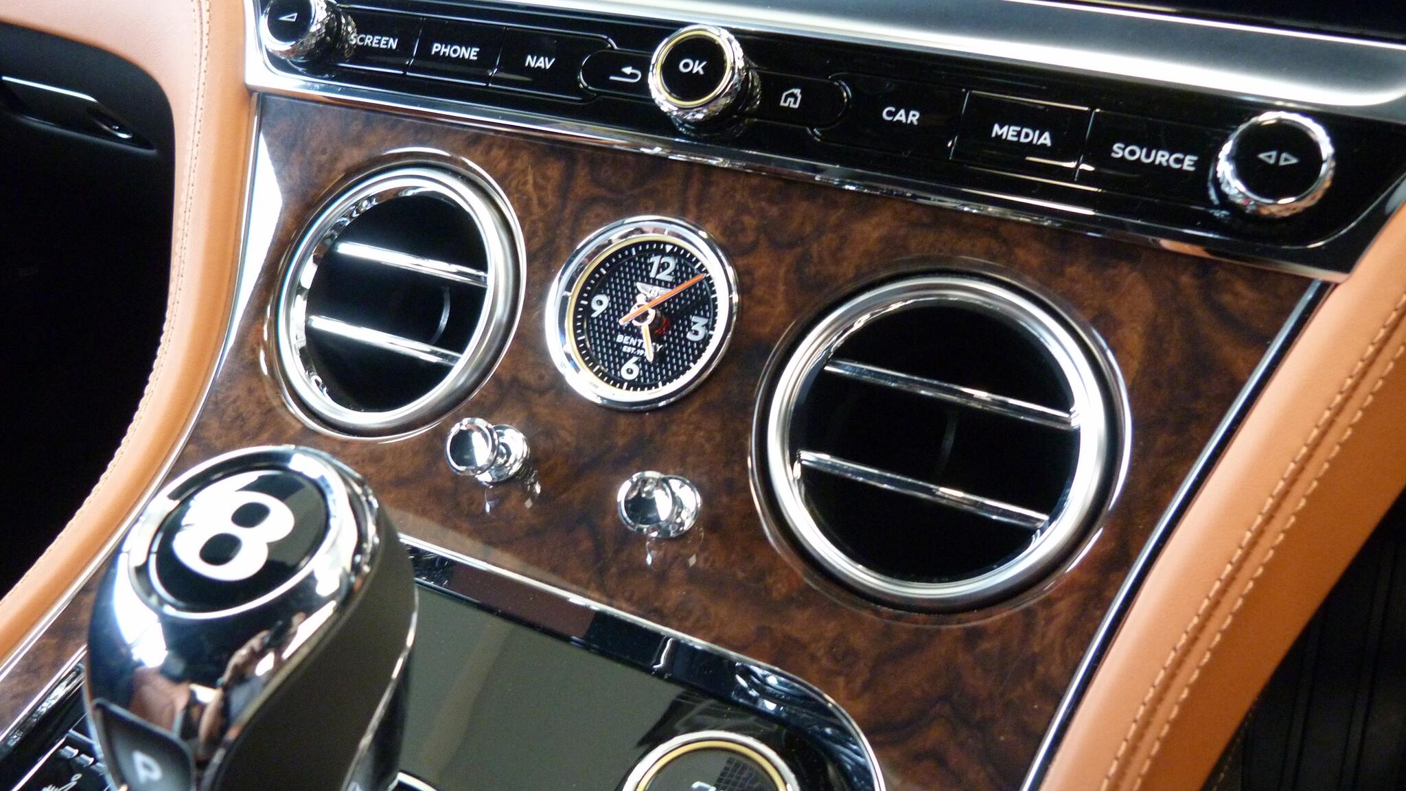 Bentley Continental view 30
