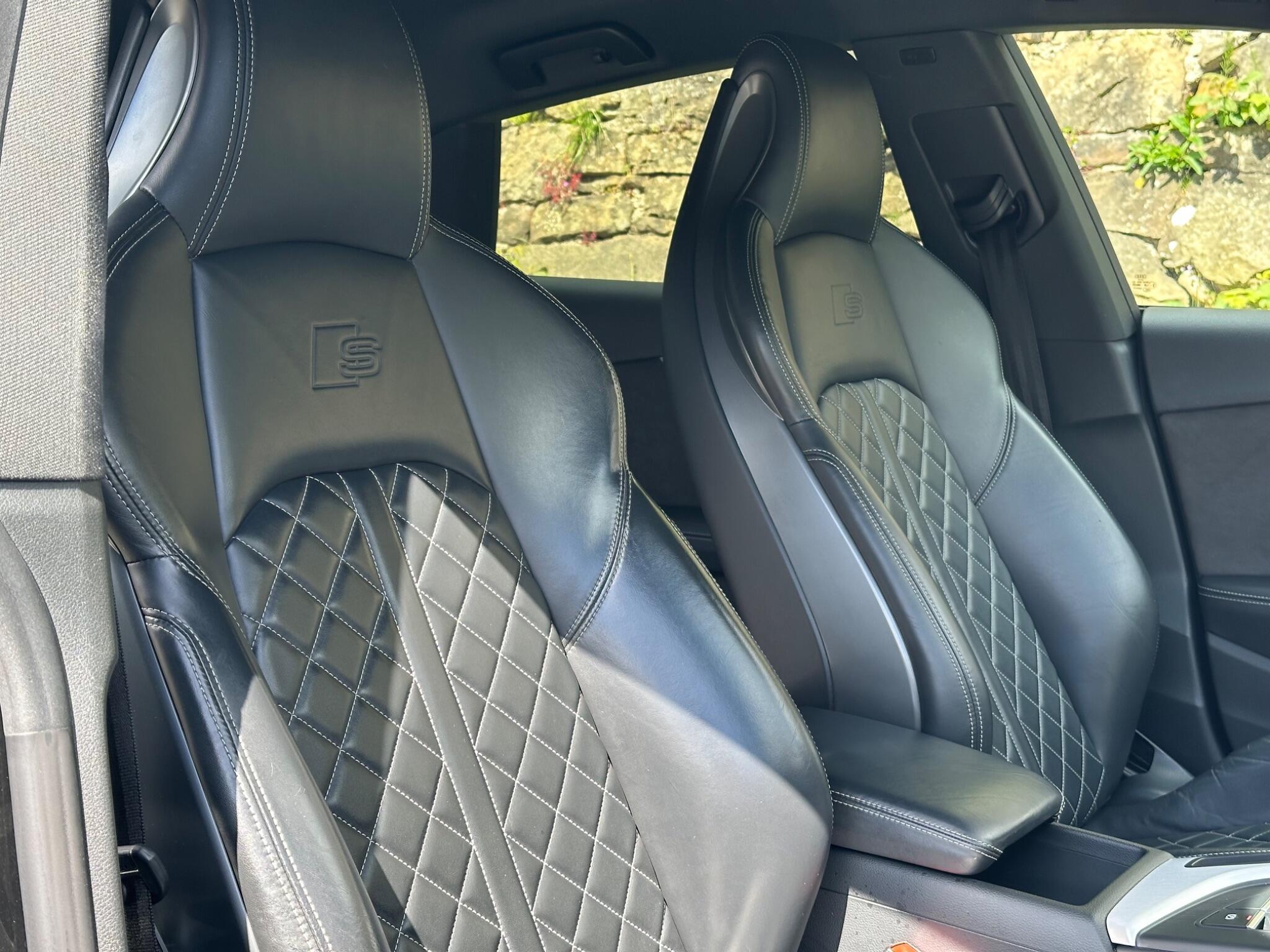 Audi S5 view 13