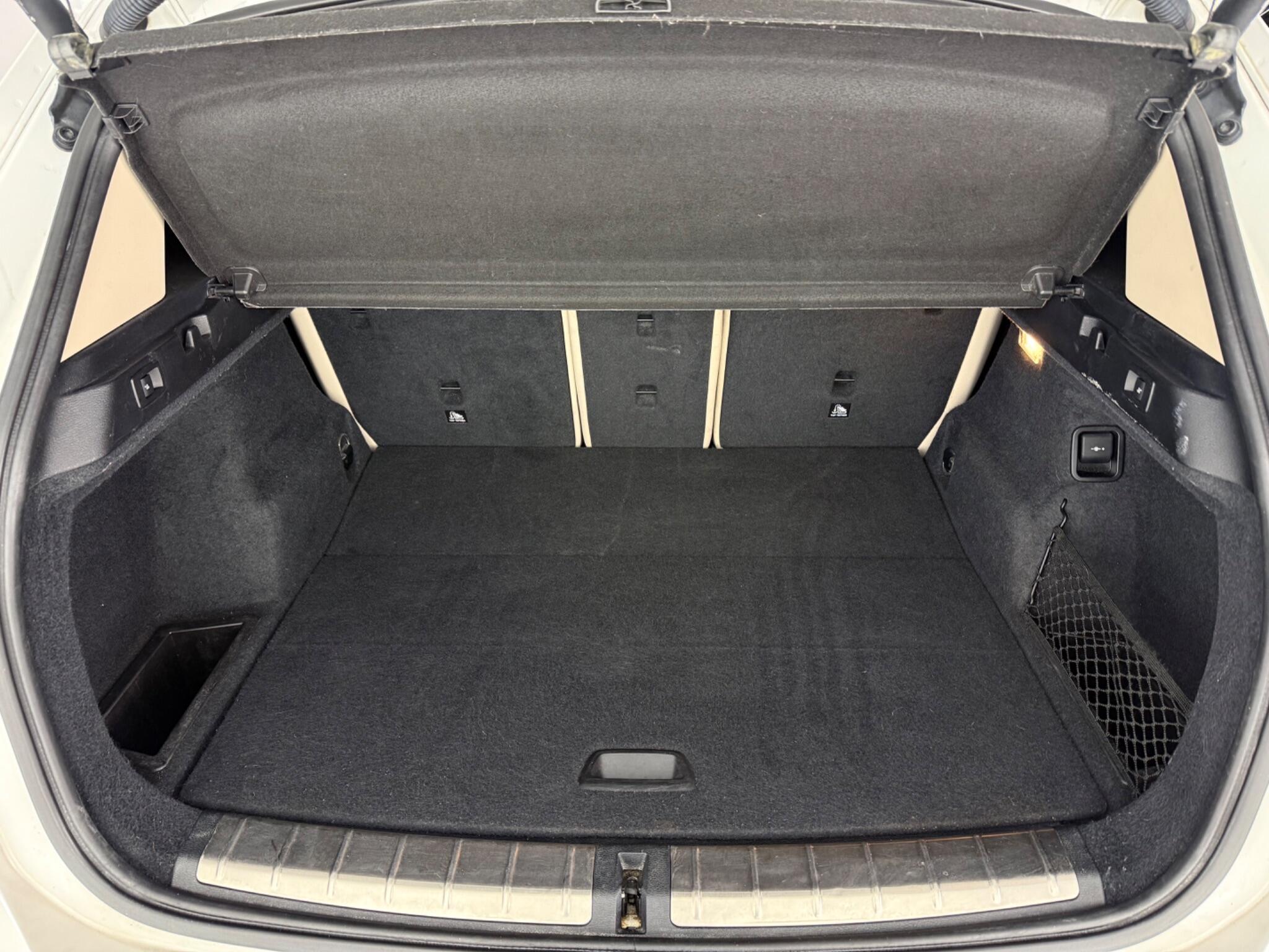 BMW X1 view 11