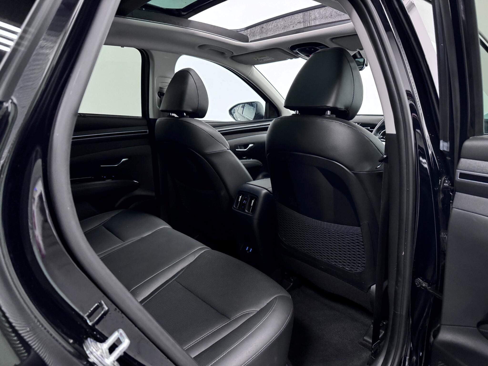 Hyundai Tucson view 28