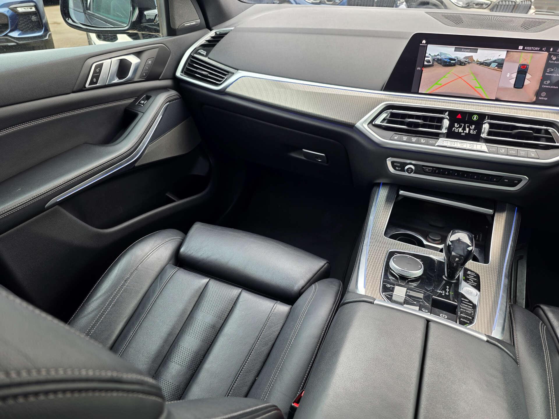 BMW X5 view 22