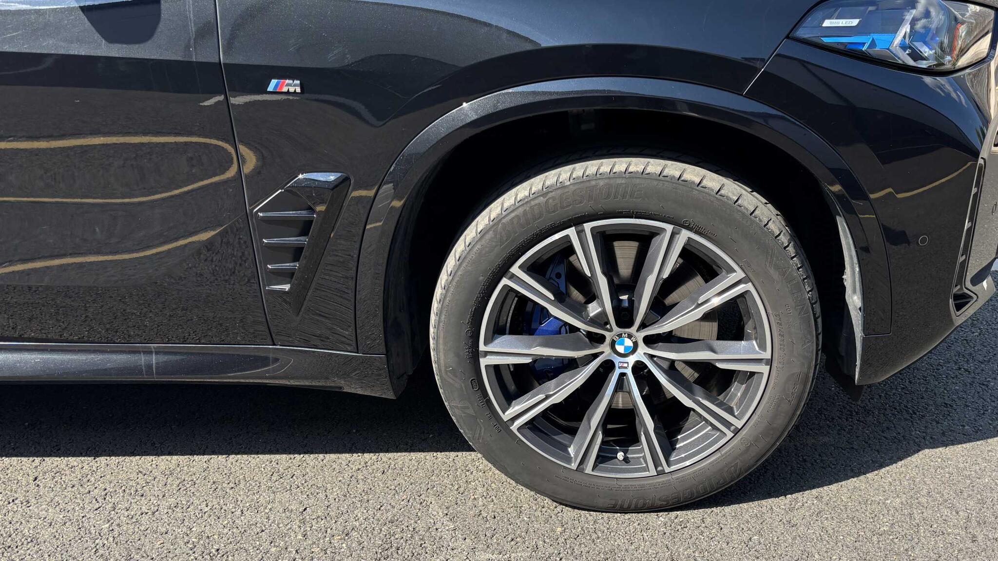 BMW X5 view 17