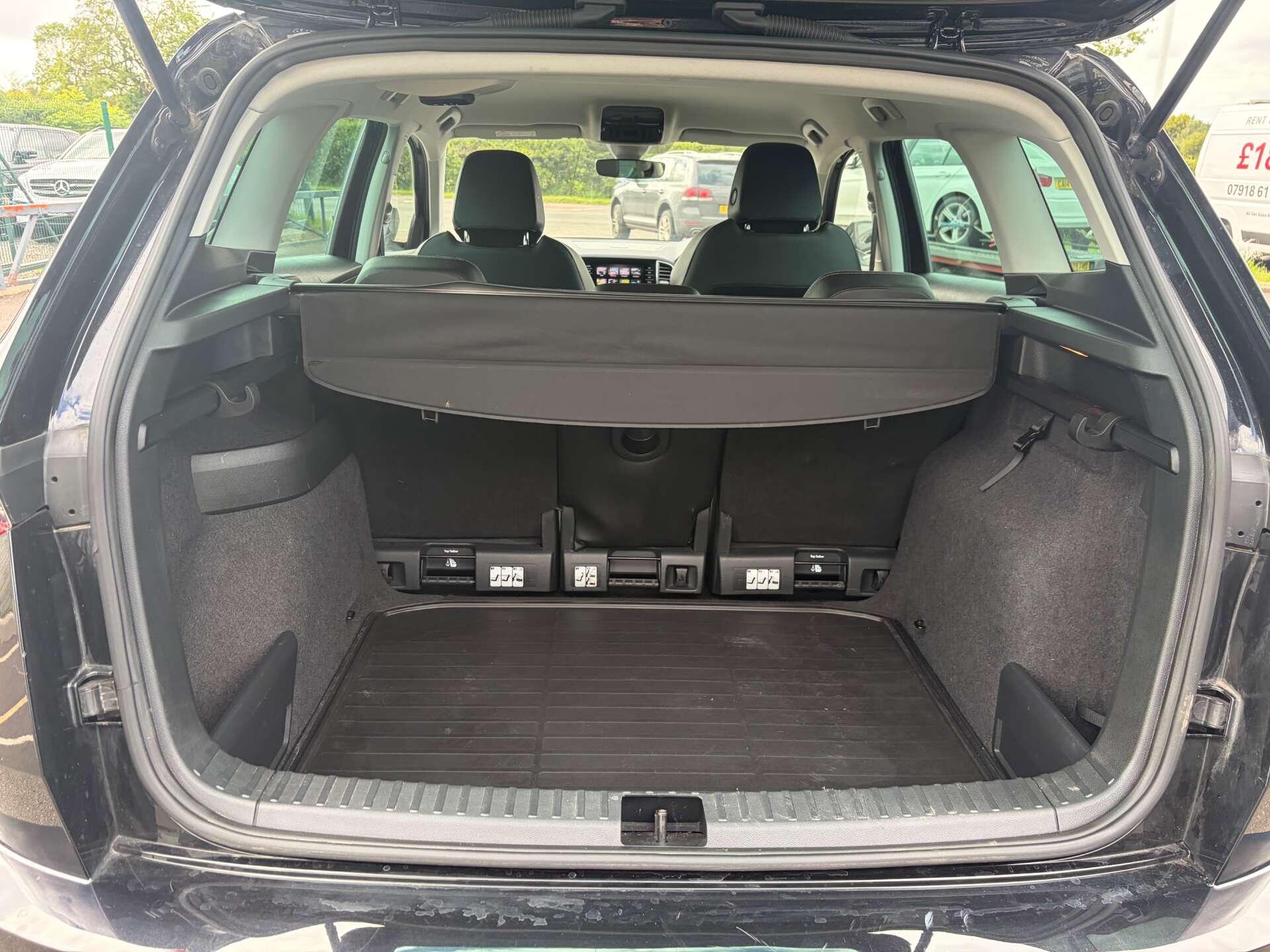Skoda Karoq view 25