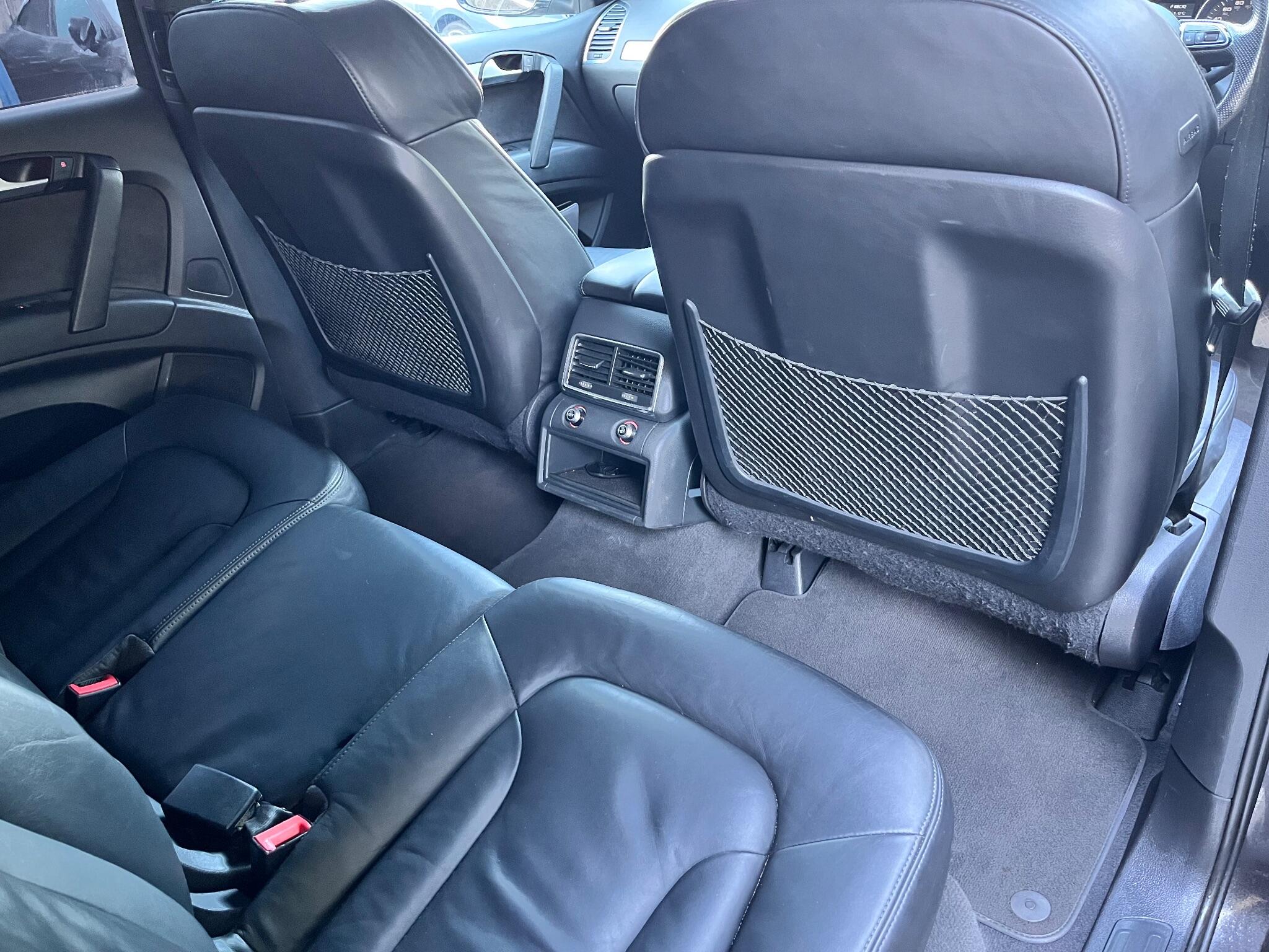 Audi Q7 view 31