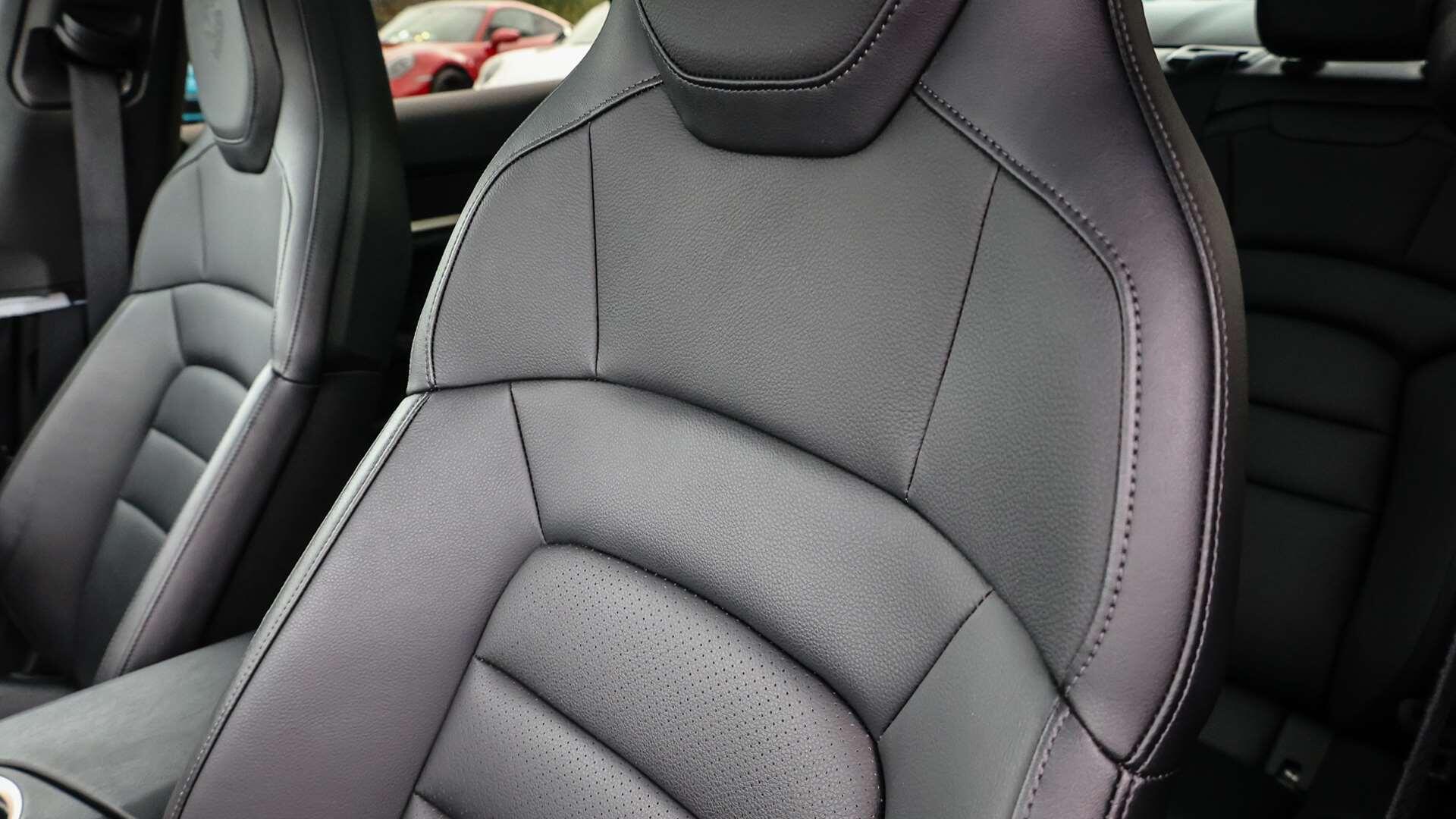 Porsche Taycan view 17